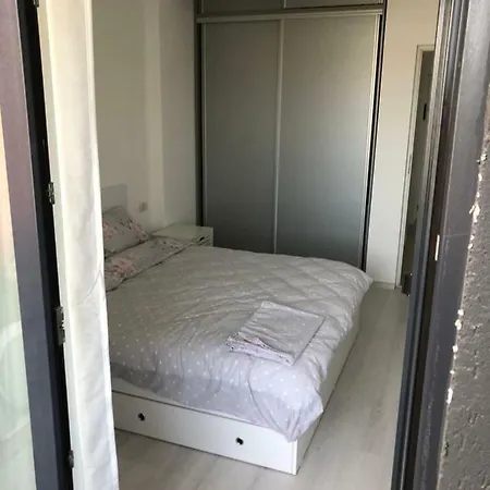 Unique Luxury *