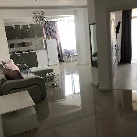 Unique Luxury * Năvodari
