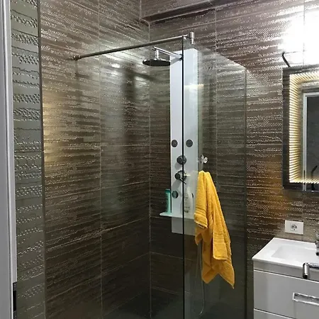Unique Luxury